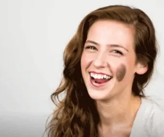 Chloeradcliffe.com(Standup comedian) Screenshot