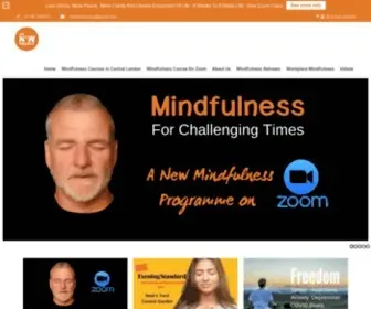 Lovelifelivenow.com(Mindfulness For Challenging Times) Screenshot