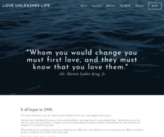 Loveunleasheslife.com(Stephanie Gray) Screenshot