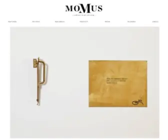 Momus.ca(A Return to Art Criticism ) Screenshot