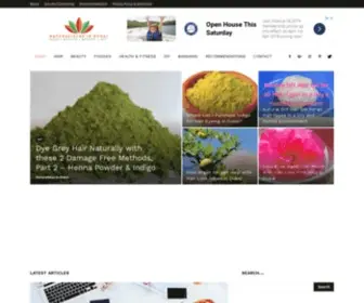 Naturalistasindubai.com(Naturalistas in Dubai) Screenshot