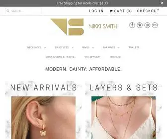 Nikkismithdesigns.com(Nikki Smith designs trendsetting pieces) Screenshot