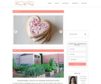 Petalspiesandotherwise.com(Petals Pies and Otherwise) Screenshot