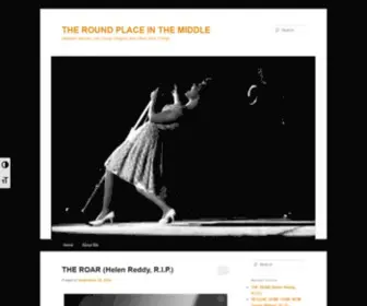 Theroundplaceinthemiddle.com(Theroundplaceinthemiddle) Screenshot